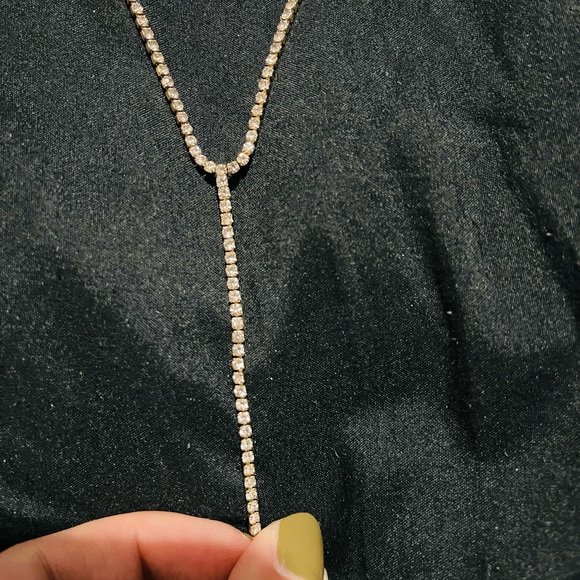 SKYLER LAYERED NECKLACE - Picture 5 of 8